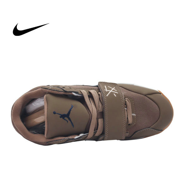 Nike Travis Scott x Jordan Brand 聯名款 倒鈎 圓頭舒適百搭 低幫籃球鞋 棕色