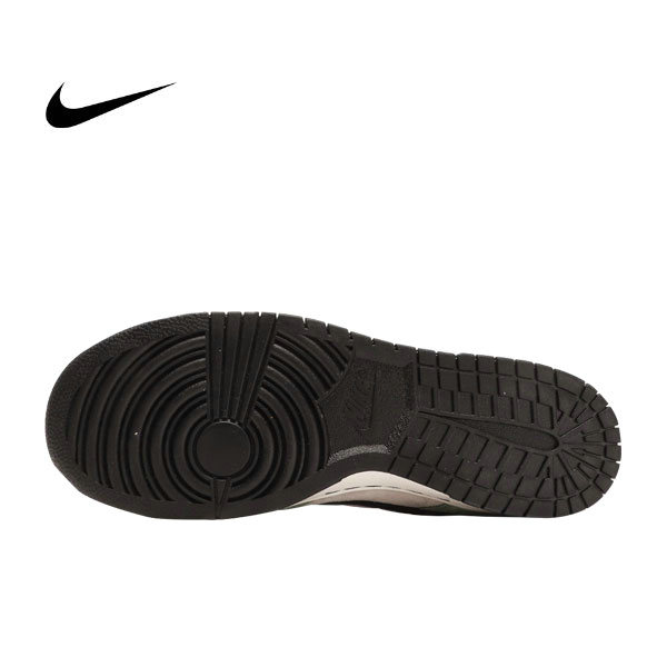 Nike Travis Scott x Sony PlayStation 5 x SB Dunk Low三方聯名 防滑耐磨 低幫板鞋 黑白